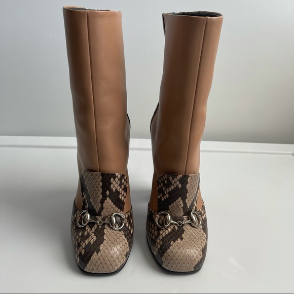 Gucci horsebit Lillian python print camel ankle boots size 35.5 NEW - Picture 3 of 10